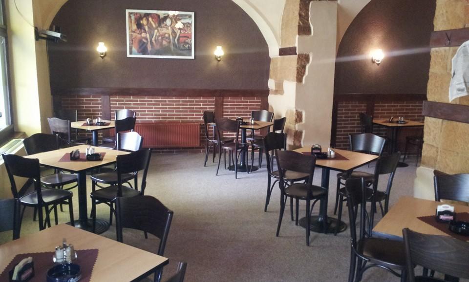 Hotel Kralovsky Dvur Horice Luaran gambar
